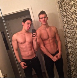 b0yonce:  jussfitness:  ⒿⒻ Sat night selfie w/ kenas00  Can I have both?  