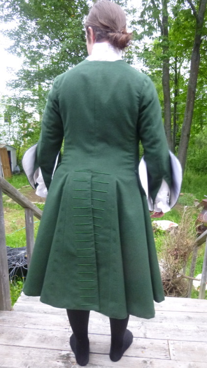 The 1730′s coat is done!(It’ll be a while before I get Nice Fancy Photos of it, because I still need