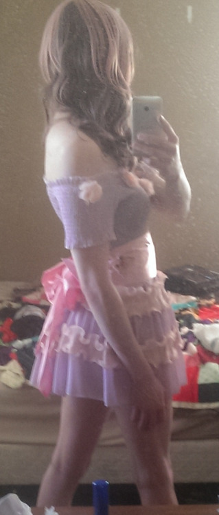 cdisabel: sissyjessystuff:Very new at tumblr, but here’s my sissy crossdressing self! Do you think s