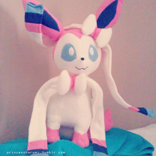 look at the new baby i got today &lt;33she’s 24 inches tall and her ribbons
