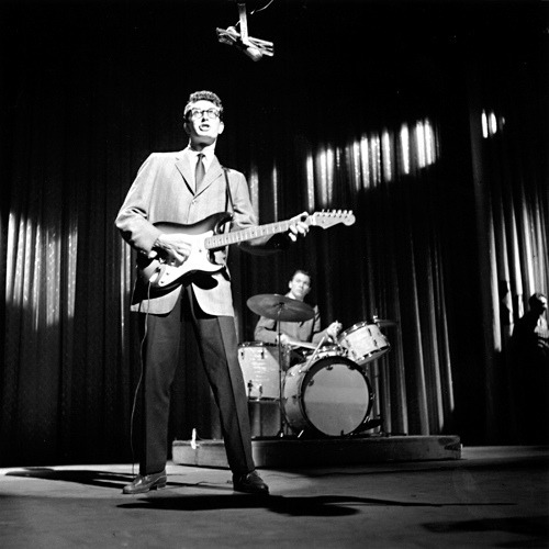 Sex vintagechampagnefever:  Buddy Holly onstage  pictures