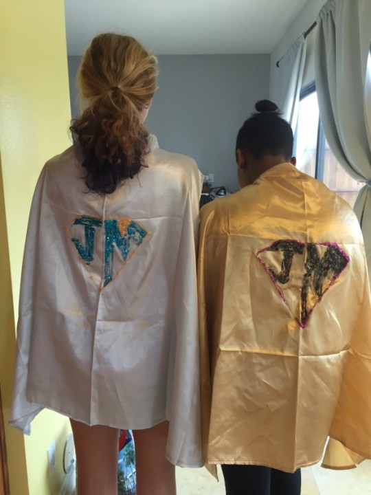 A Pair Of Muslim And Jewish BFFs Dressed As "Juslim" Superheroes For Halloween
