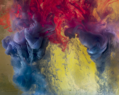 Sex fer1972:  Colorful Smoke by Kim Keever  pictures