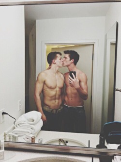 Cute Gay Couples!