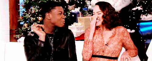 gilderoys:John Boyega’s impression of Daisy Ridley