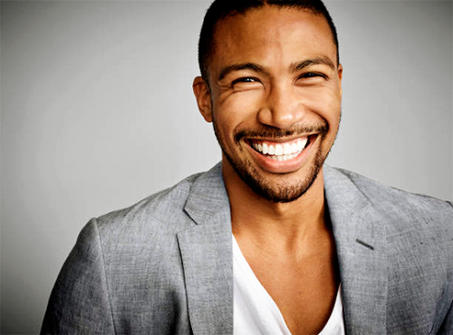 prettymysticfalls:  Charles Michael Davis | SDCC 2016 - Entertainment Weekly’s Comic-Con Portraits   