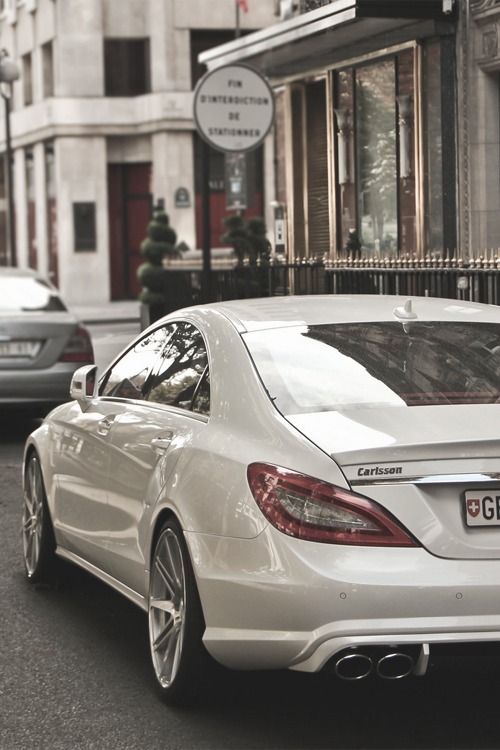 Premium Elegance.