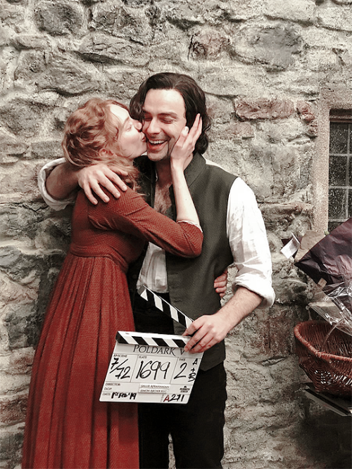 misterodamore: Eleanor Tomlinson &amp; Aidan Turner  | Last Day of Poldark Season Five