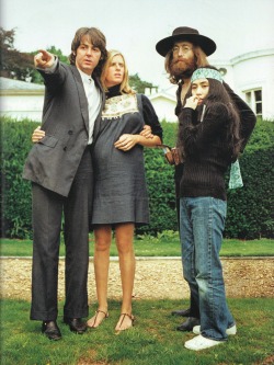 yesthatbeatlemaniac-deactivated:  At Tittenhurst Park for The Beatles last photo shoot. August 22nd, 1969. 