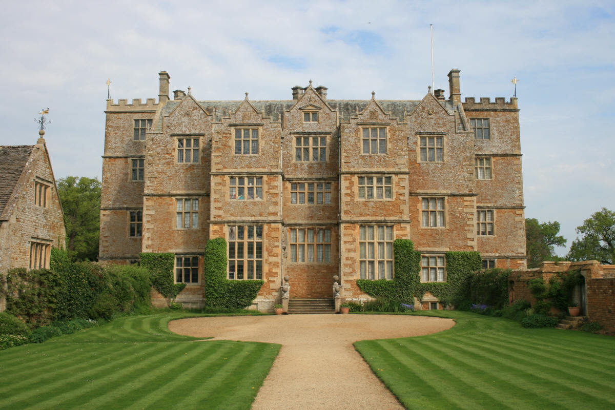 The English Country Cottage