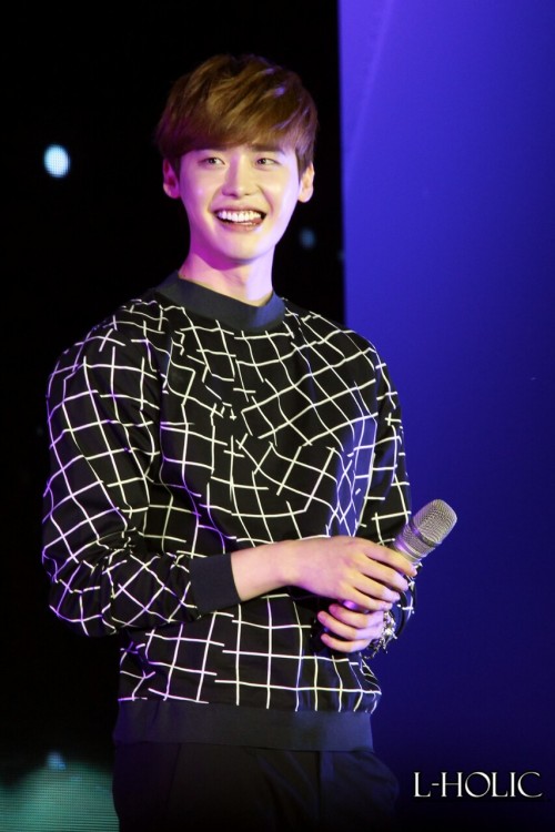 07160914: 30/05/15 Jongsuk HK Fanmeet