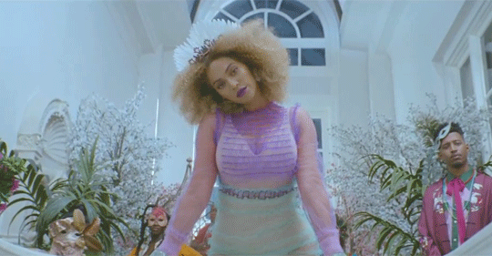 kellyleedekay:  gotmelookingsocrazyrightnow:  I slay.   I literally have CHILLS.