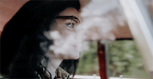 abigailgriffn:  an appreciation post of claire wearing these chic as hell glasses. #inventedFashion