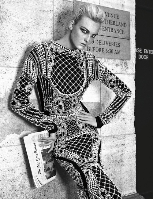 hauteinnocence:  Caroline Trentini by Fabio Bartelt for Vogue Brazil September 2012