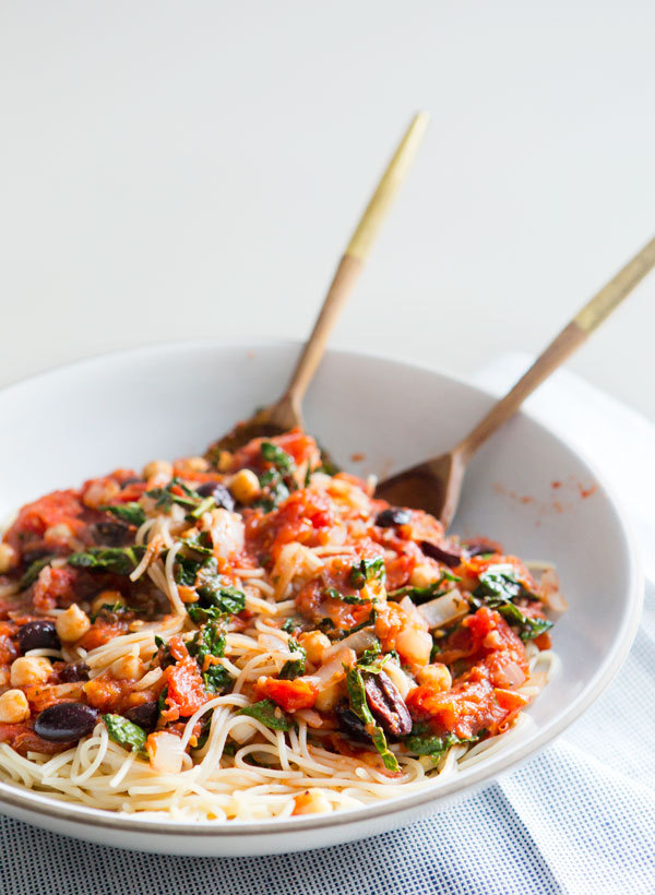 prettypasta:  Mediterranean Pasta  Drooool