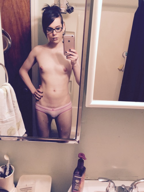 blackfirechan:  Body update. Status: fan-fuckin-tactic.