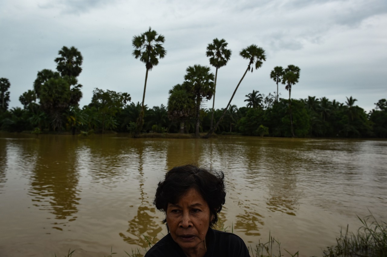 TRÁGICAS INUNDACIONES EN TAILANDIA. Al menos 21 personas murieron en los aluviones que afectaron el sur de Tailandia en los últimos días debido a las lluvias monzónicas. El primer ministro Prayuth Chan-ocha las definió como “las peores...