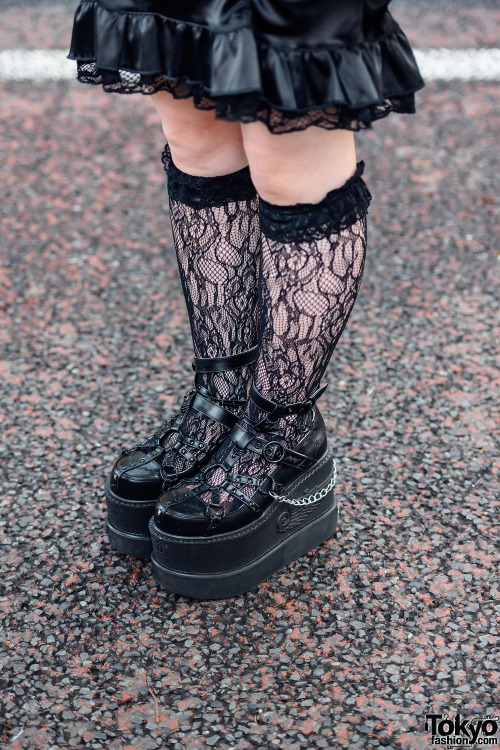 Japanese teens Mahoushozyomiuchan and Kyoppe on the street in Harajuku wearing dark fashion by Never