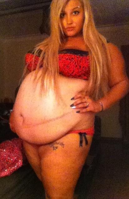 http://supersizebbw.tumblr.com/post/84765747837
