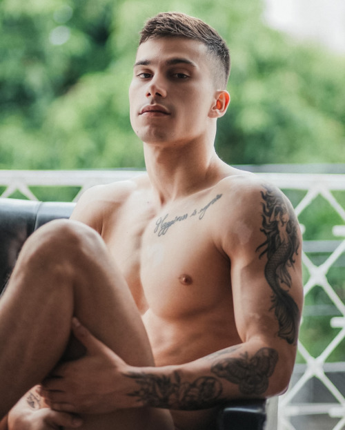 mirkodragic:  LUCAS PIQUEig: @piquezika adult photos