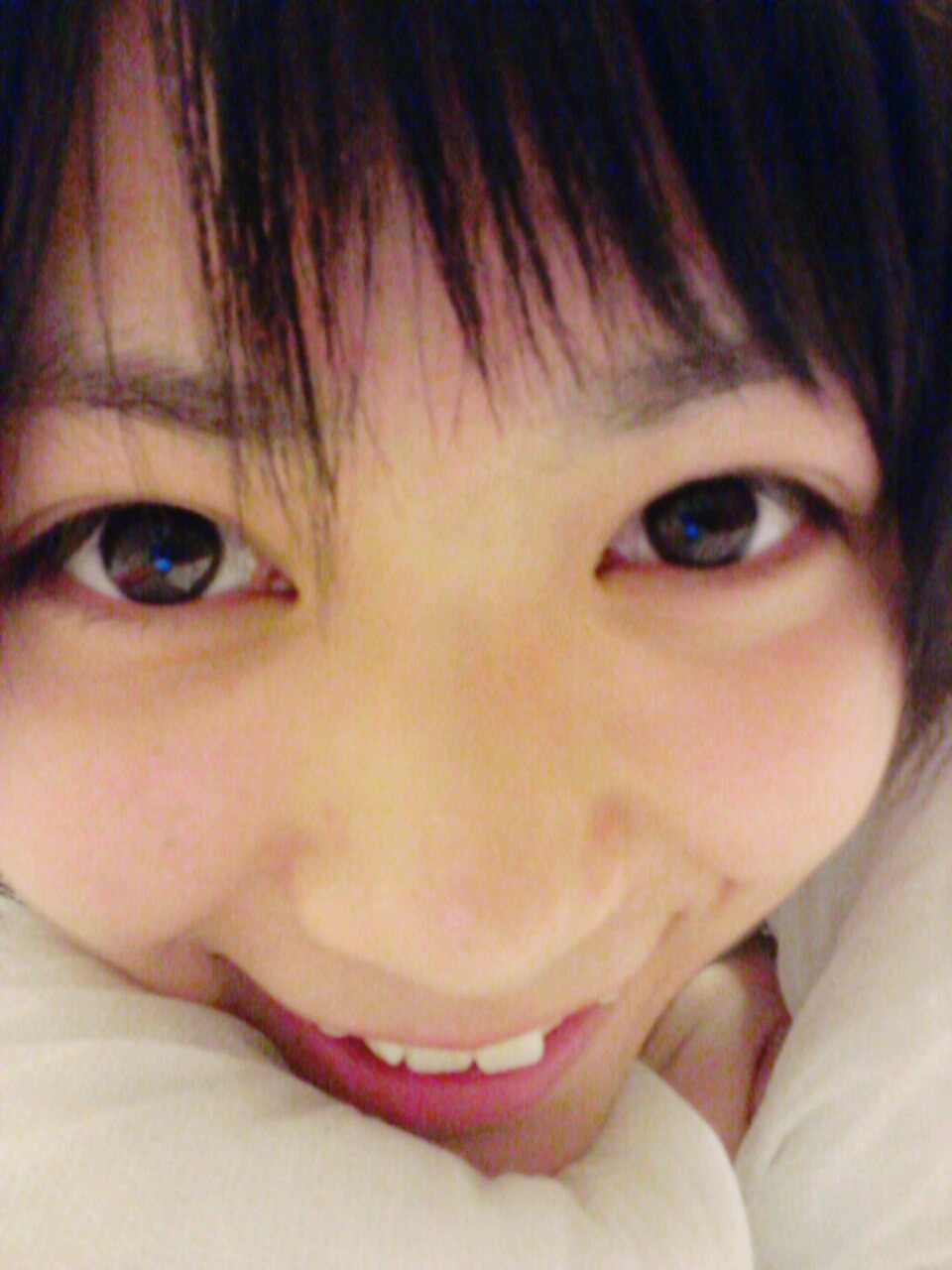 girls48:  why did she become all cute like this?? though I’m not complaining lol