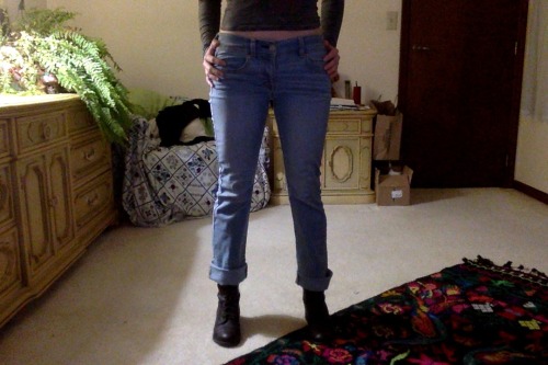 also i bought myself light wash bootcut jeans because it&rsquo;s not 2009 anymore and i was losi