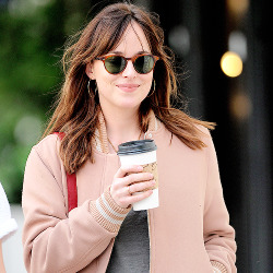 Dakota Johnson