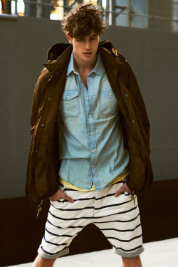 strangeforeignbeauty:  Tom Barker for Bershka April 2013 Lookbook [ fave models | 1000  notes | facebook | twitter | google  ]