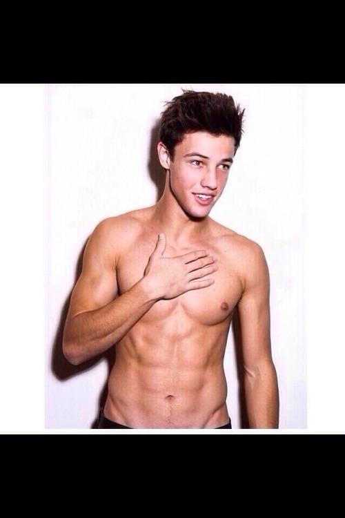 ayeshawnmendes:  bitchsniff:  CAMERON DALLAS NUDES | all photos are cameron Dallas’s nudes, trust me;) | also ask me some questions ;) | @bitchsniff  WAIT WHAT IS THIS