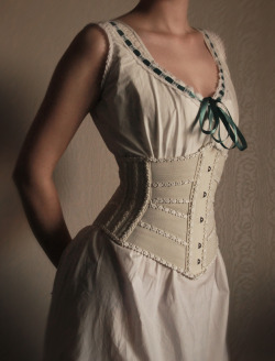 fringefashion:  Corset by Orologi Silenziosi