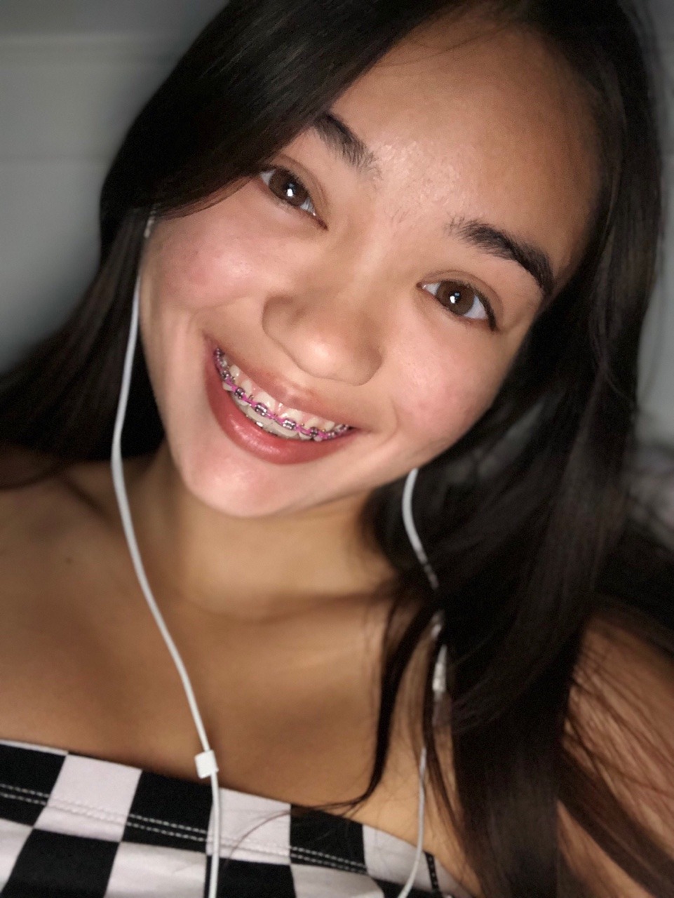 emjcarr:  😄  Get naked
