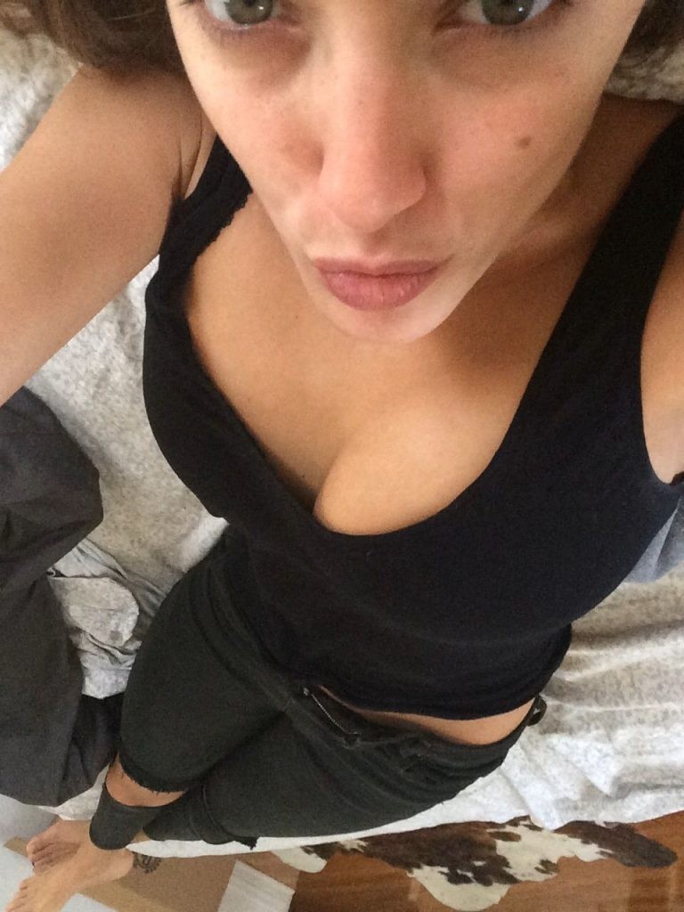 Alyssa A. leaked set