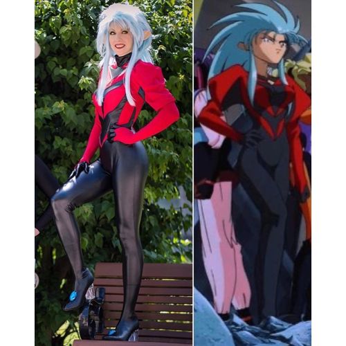 Finished a new Tenchi themed commission AND a sixth Ryoko for myself (I hope to shoot next weekend),