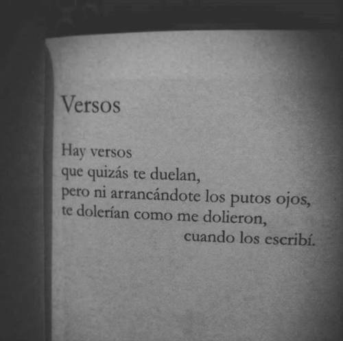humanismo-nostalgico:  Hay versos que quizás logren adentrarse en tus entrañas, quizás entiendas lo indescriptible que es la sensación de perdición.