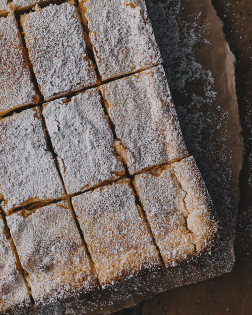 sweetoothgirl: Lemon Bar Cheesecake Squares with Biscoff Cookie Crust