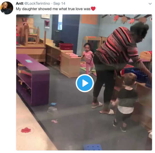 artsyasfuckk:  theblackmanonthemoon:  altonero:  This is too cute.❤️   I want a daughter man 😢  can’t wait for this kind of love   I miss these days, now my four-year-old be mad when he see me because I come before his class go outside to play