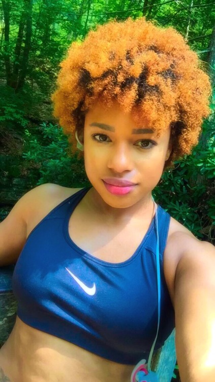 afroandabs:  moodykid:  afroandabs:  I need to learn how to smile geeshhhh. Anyways this is the 6 selfie challenge from the month of August. I was tagged by the beautiful llluminier and if anyone wants to participate just tag me in your post because I