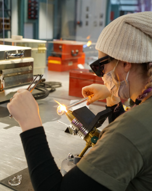  This fall, students from the High School Learning Center studied flameworking with Stephen Brucker.