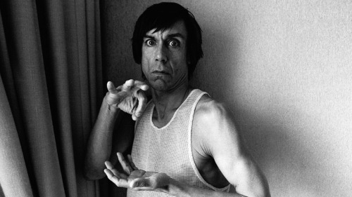 icky-pop:  Iggy Pop