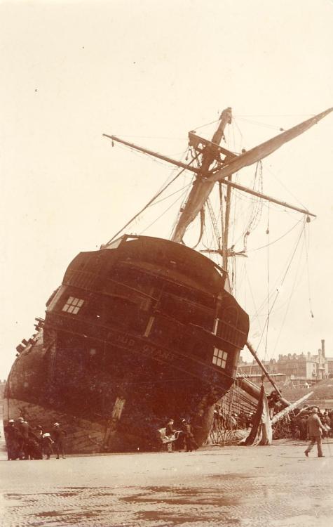 ltwilliammowett: Nelson’s Flagship, HMS Foudroyant ( launched 1798)  wrecked at Blackpool