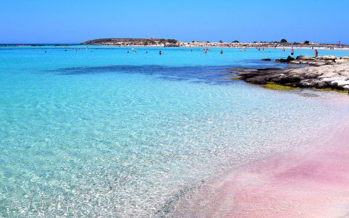 XXX sixpenceee:  Elafonisi Beach located in Crete, photo