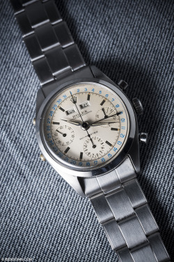 bexsonn:  Rolex Oyster Chronograph Antimagnetique 6236 from phillipswatches Geneva Auction: ONERead More Info