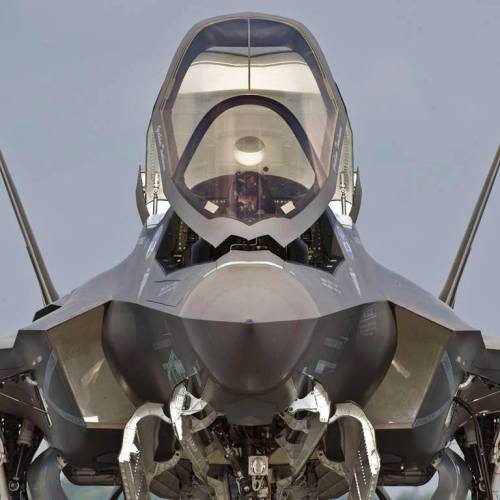 Lockheed Martin F-35 Lightning II via Aero-Pictures.More Airplanes here.