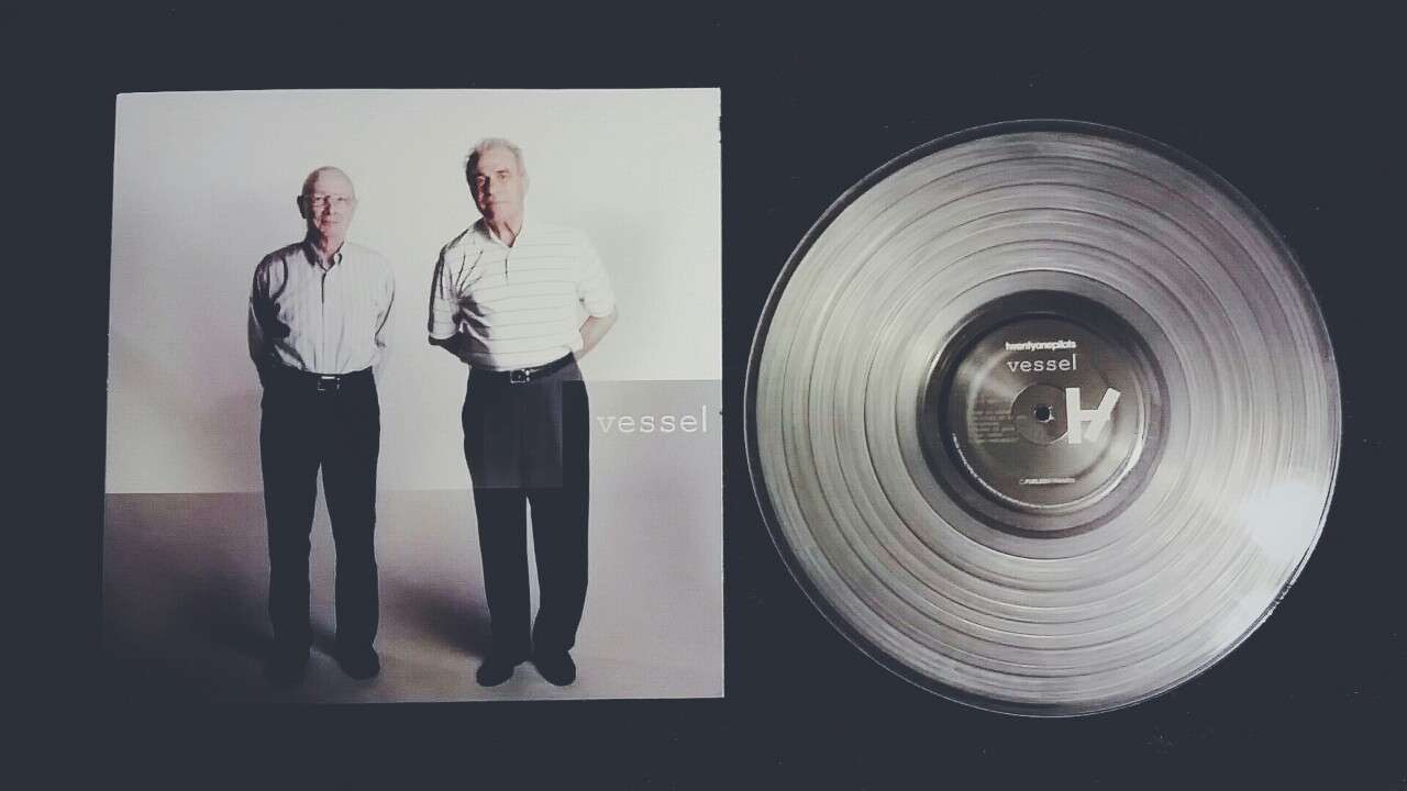 kenziemarron:this album changed my life.