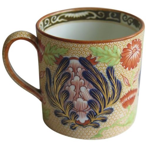 A Georgian coffee can, produced by Wedgwood around 1800-10.The handle is made of pearlware, a type o