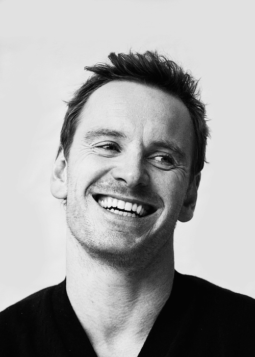  23 / 100 Pictures of Michael Fassbender porn pictures