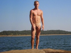 guyzbeach:  Follow my blogs: guyzbeach: a collection of natural men naked at the beach guyzwoods: a collection of natural men naked in wild spaces 
