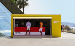 iqagency: Pantone opened a pop-up cafe where