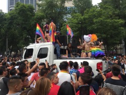 ariescub10:  I’m so glad I finally made it to CDMX Gay Pride. That was actually my first pride outside Vallarta and what an experience! It was like a huge party and the energy was very positive. It was so great running into old friends and making new