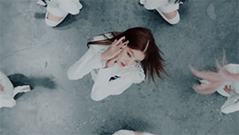 EVERGLOW // Adios MV
